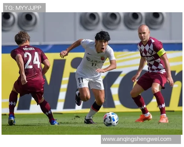 胜利船神户与巴塞的巅峰对决展现足球魅力与激情的较量 胜利船神户与巴塞的巅峰对决展现足球魅力与激情的较量