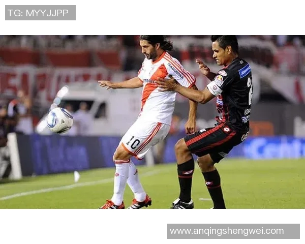 河床足球俱乐部与天主教信仰的交织与碰撞探讨