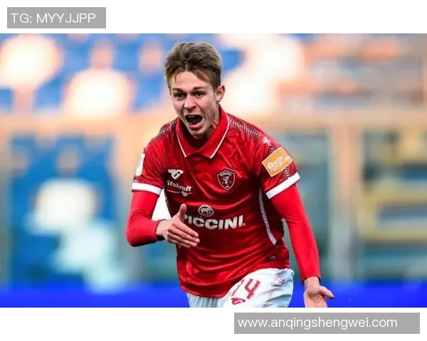 维尔茨崛起之路：从青训天才到欧洲足球新星的成长历程